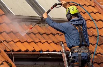 Démoussage et hydrofuge de toiture à Flesquières